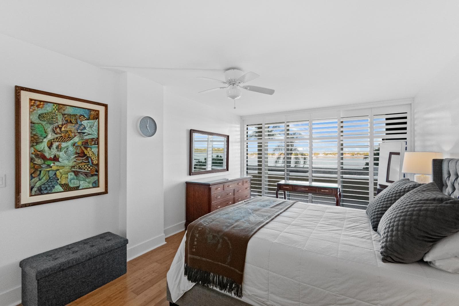 130 Lakeshore Drive 222 photo 12