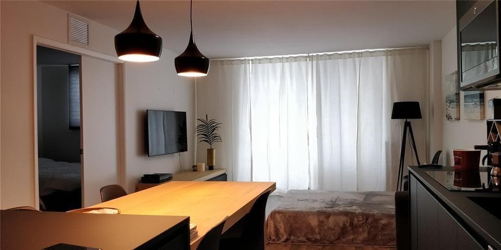345 Ocean Drive 512 photo 5