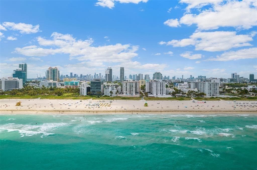 345 Ocean Drive 512 photo 10