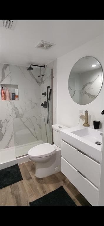 345 Ocean Drive 512 photo 8