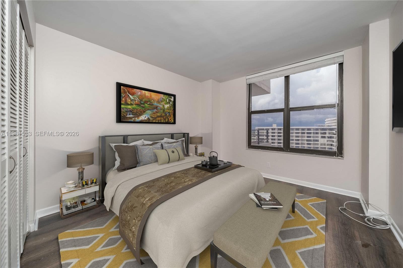 2500 Parkview Dr 2019 photo 9