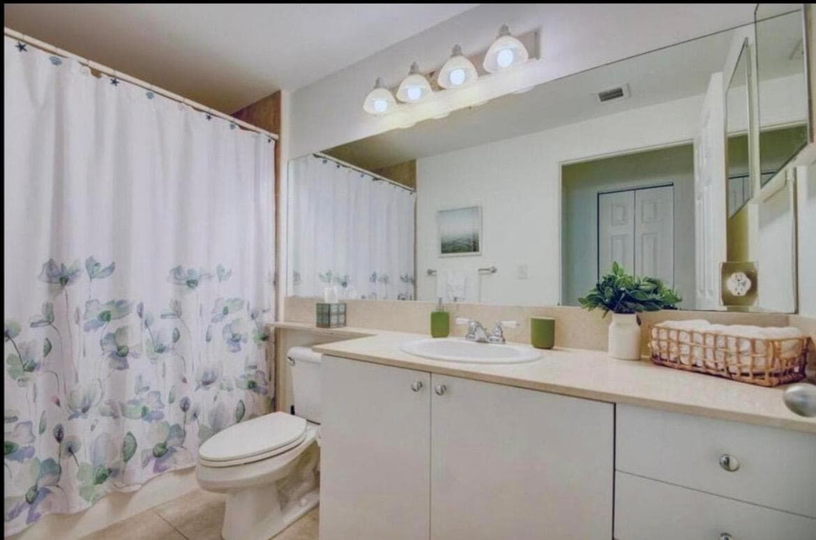 802 W Windward Way 216 photo 25