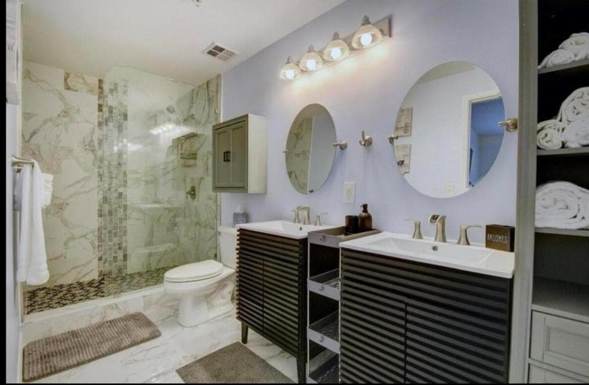 802 W Windward Way 216 photo 21