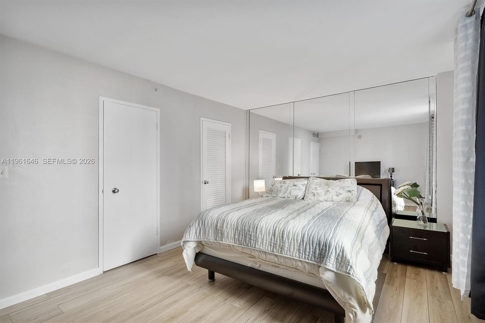 9195 Collins Ave 309 photo 13