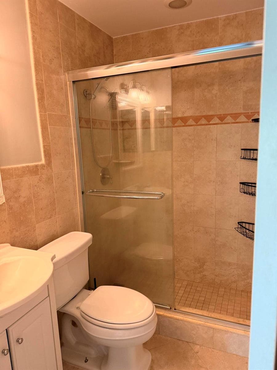 1400 NE 57th Street 302 photo 11