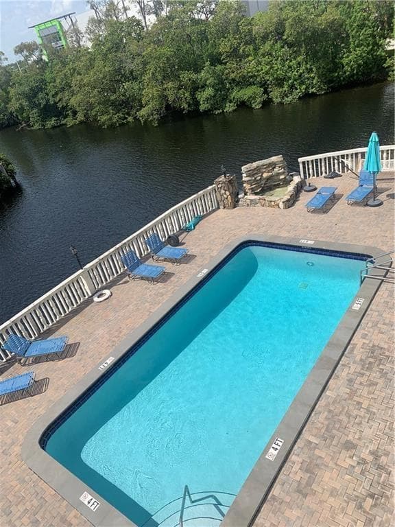 1400 NE 57th Street 302 photo 19