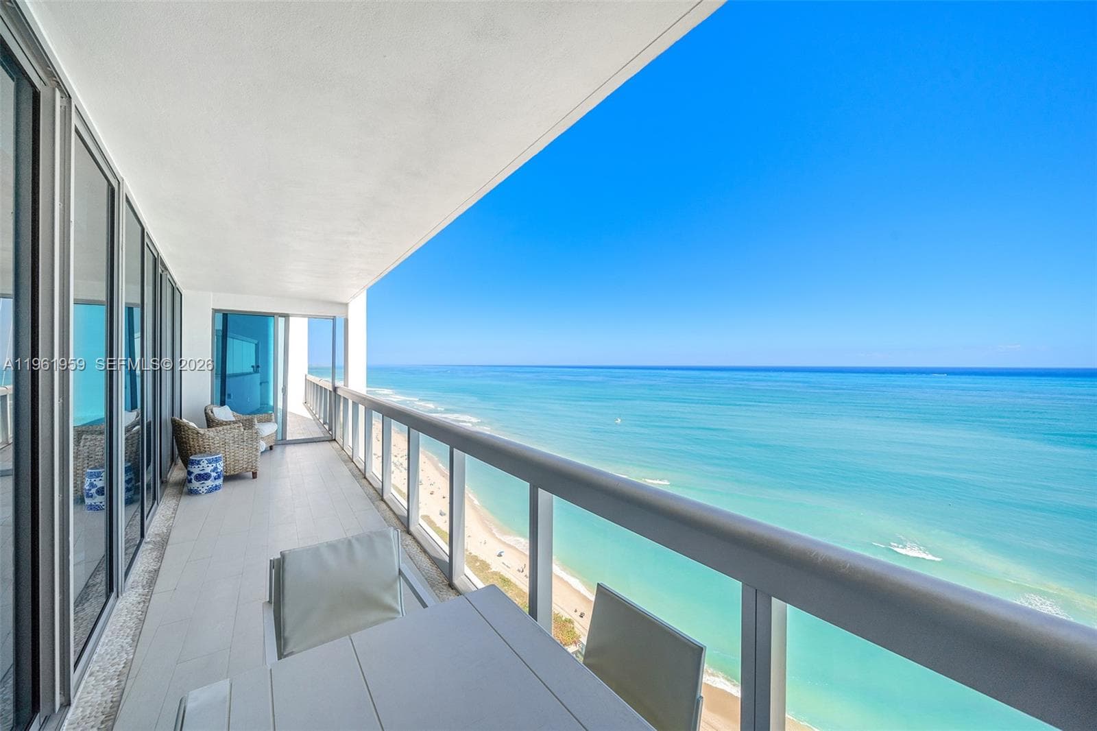 6899 Collins Ave 2307/10 photo 17