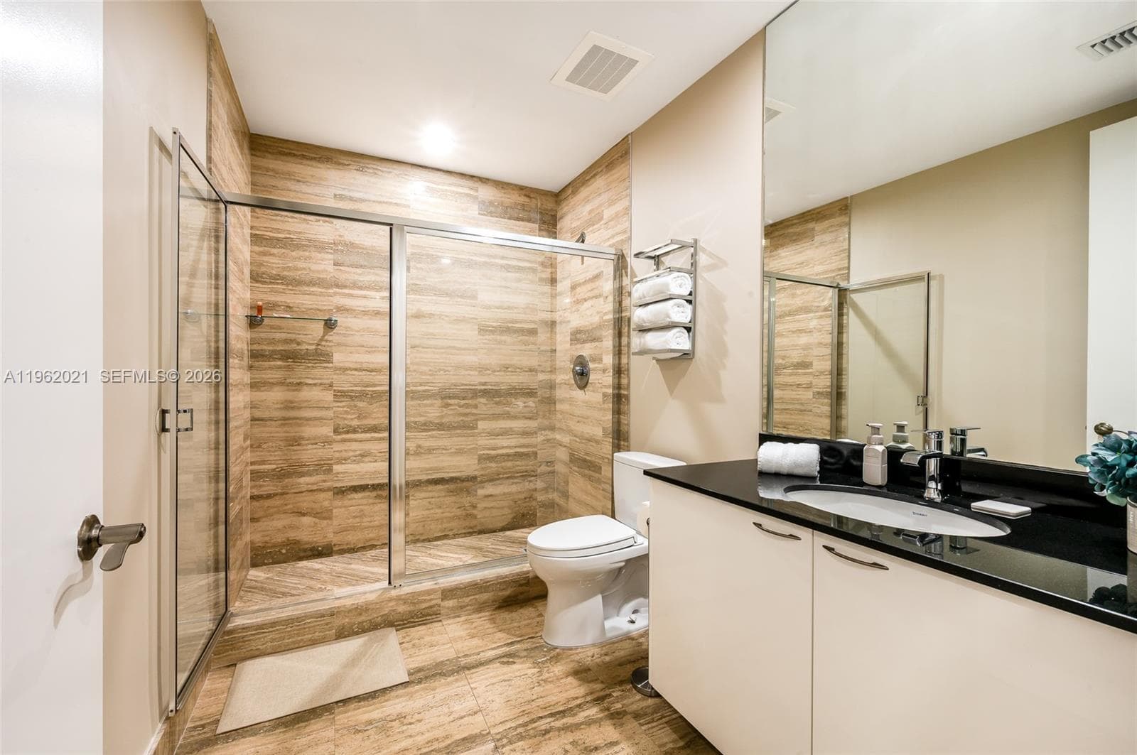 15901 Collins Ave 2303 photo 23
