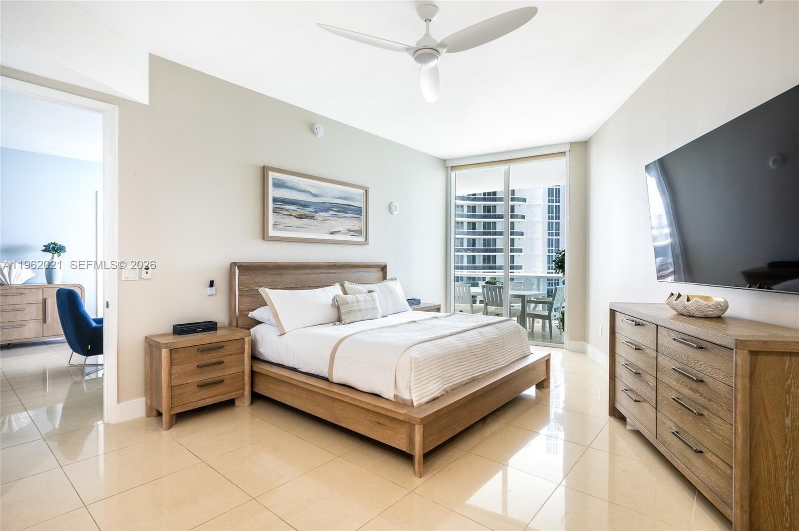 15901 Collins Ave 2303 photo 8