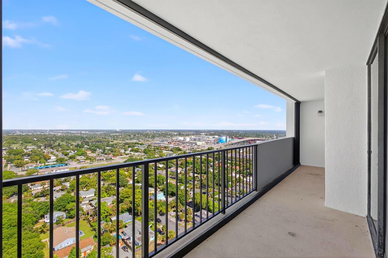 5600 N Flagler Drive 2703 photo 23