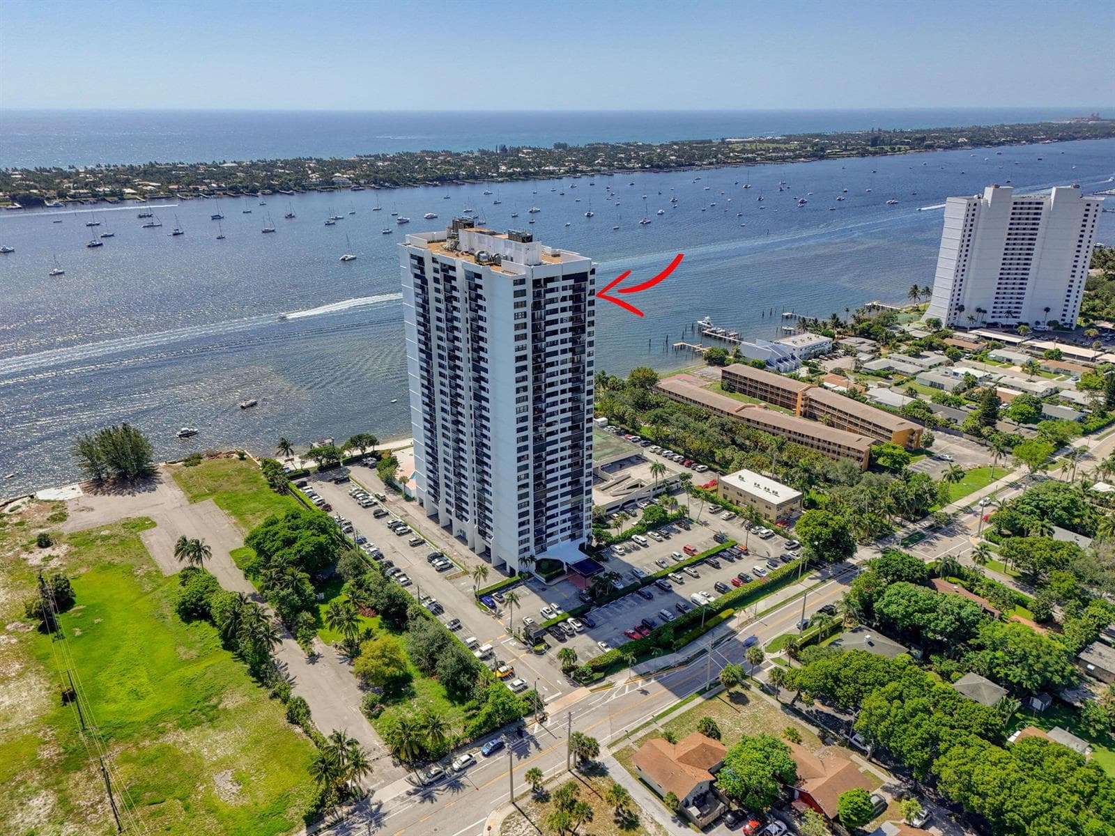 5600 N Flagler Drive 2703 photo 2
