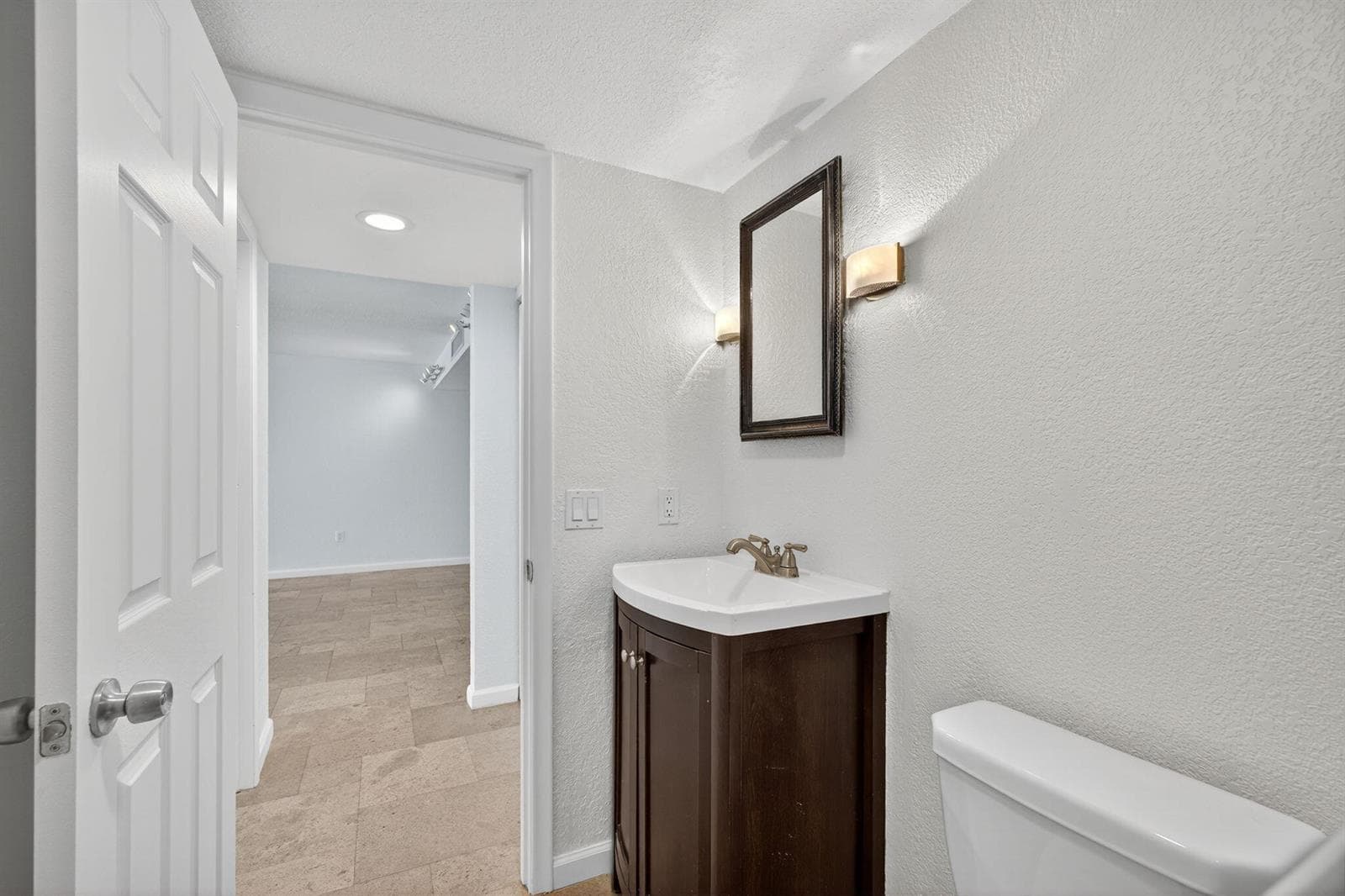 5600 N Flagler Drive 2703 photo 12