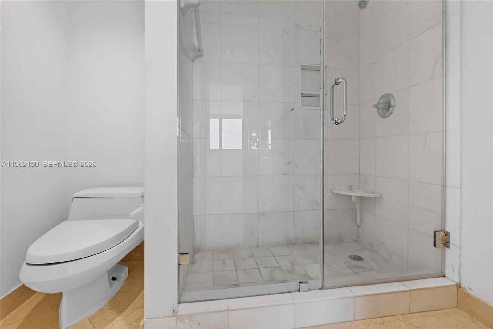 2 Grove Isle Dr B1505 photo 23