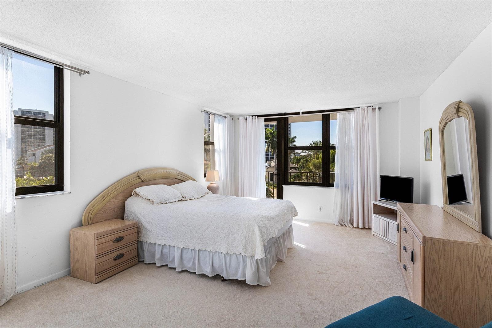 4600 S Ocean Boulevard 301 photo 17
