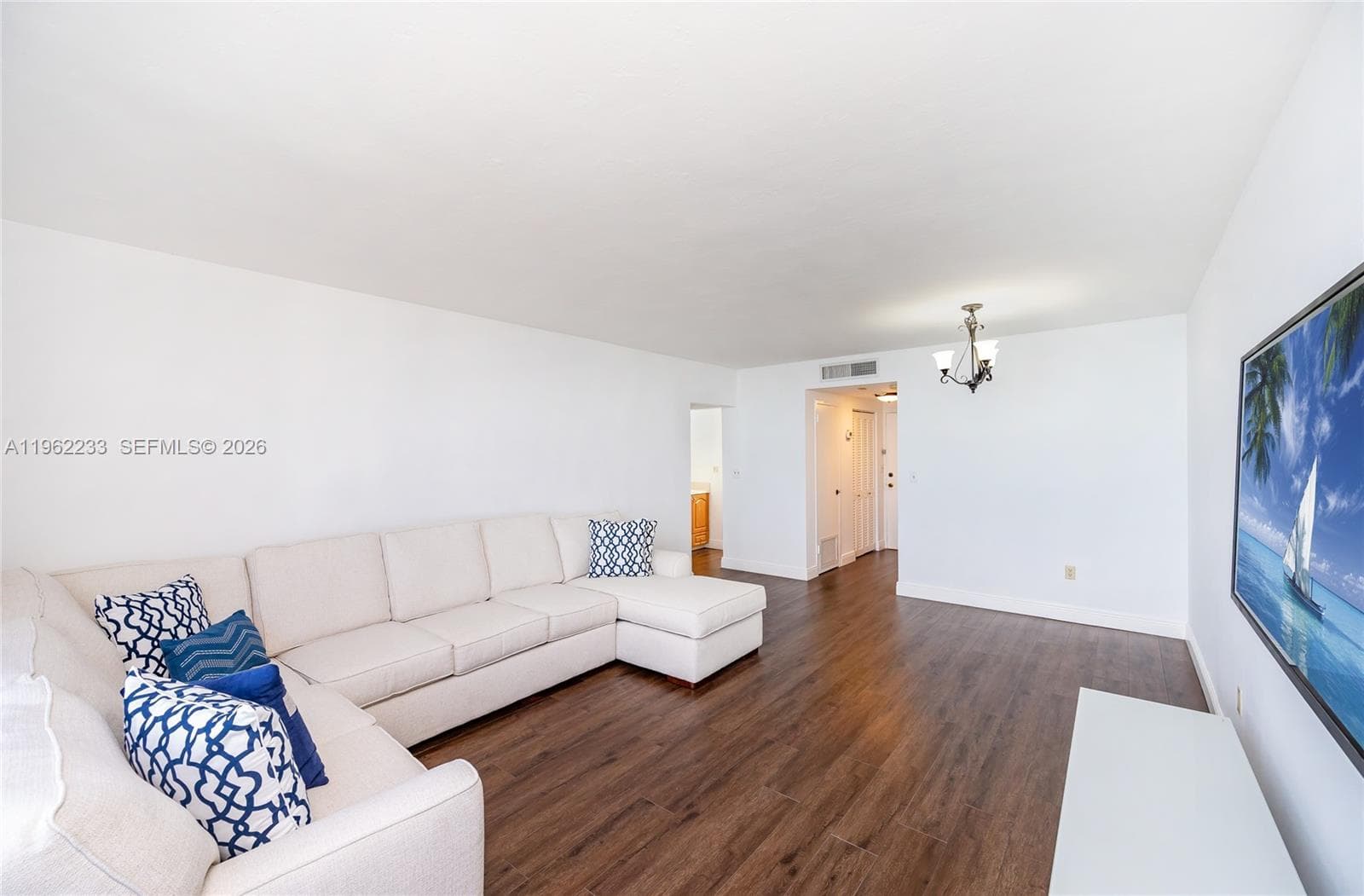 2899 Collins Ave 1505 photo 8