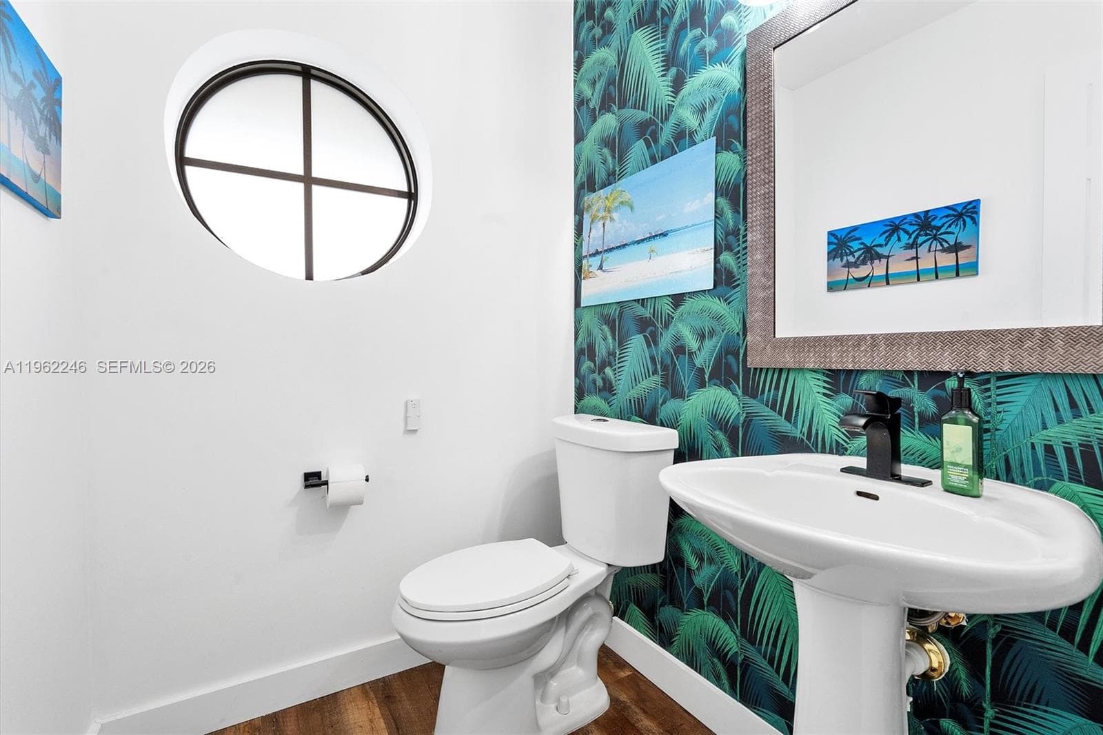 385 36th Ave photo 19