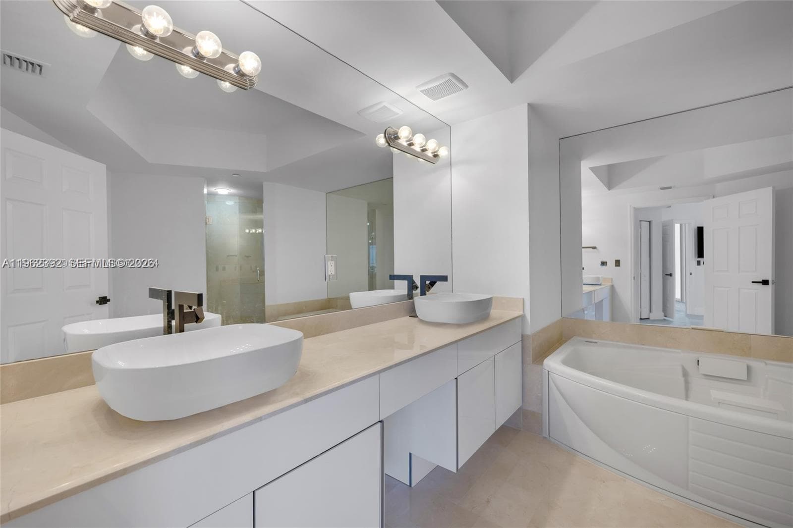 3200 N Ocean Blvd 1404 photo 22