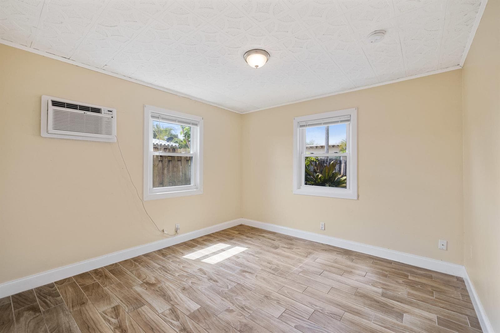 5409 N Flagler Drive photo 7