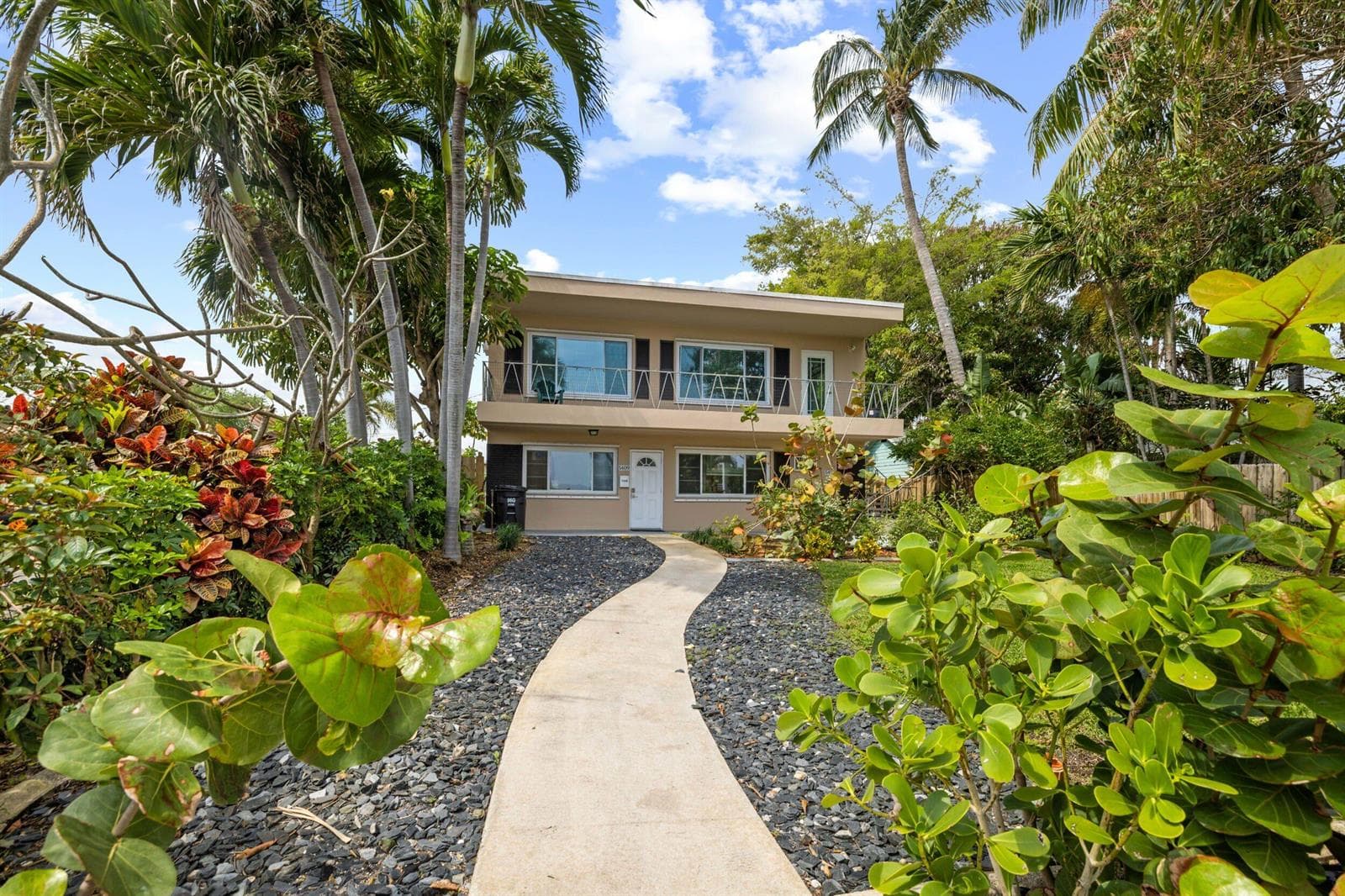 5409 N Flagler Drive photo 1