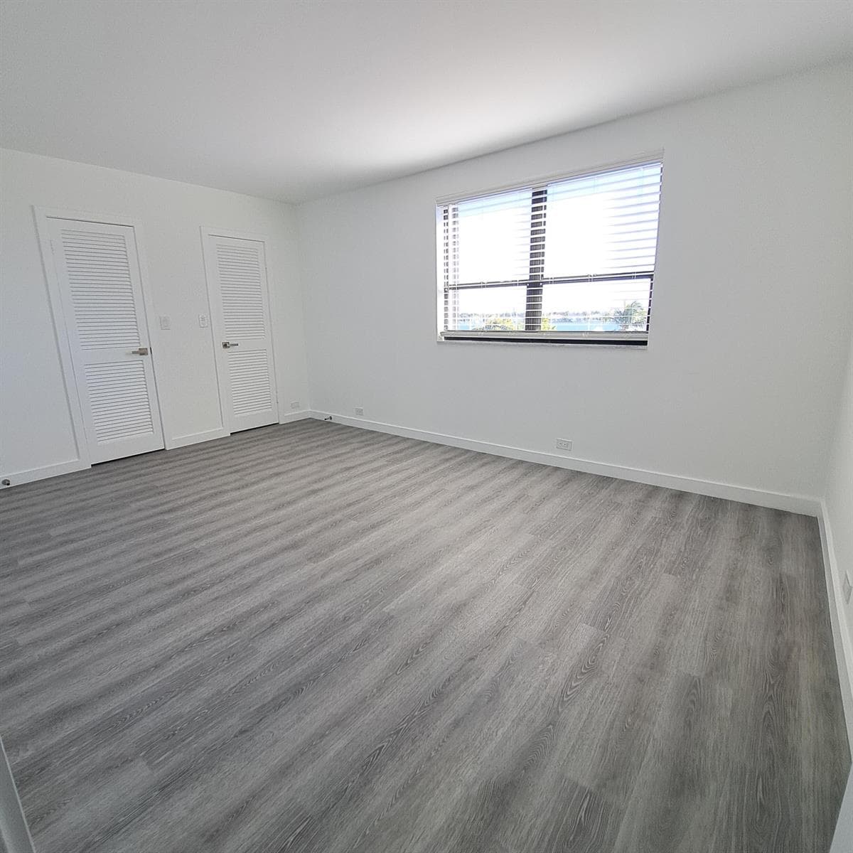 1200 Marine Way 202 photo 25
