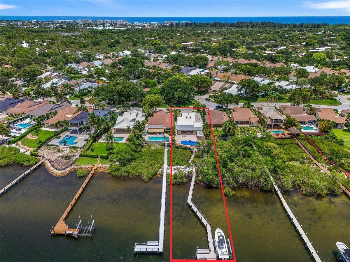 352 River Edge Road photo 2
