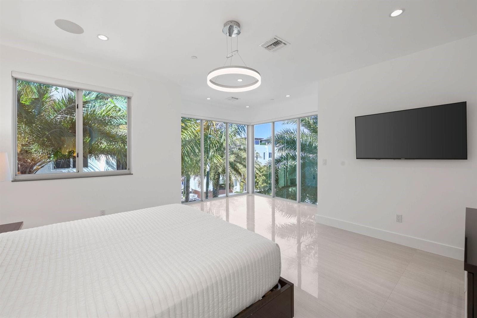 238 Shore Court photo 19