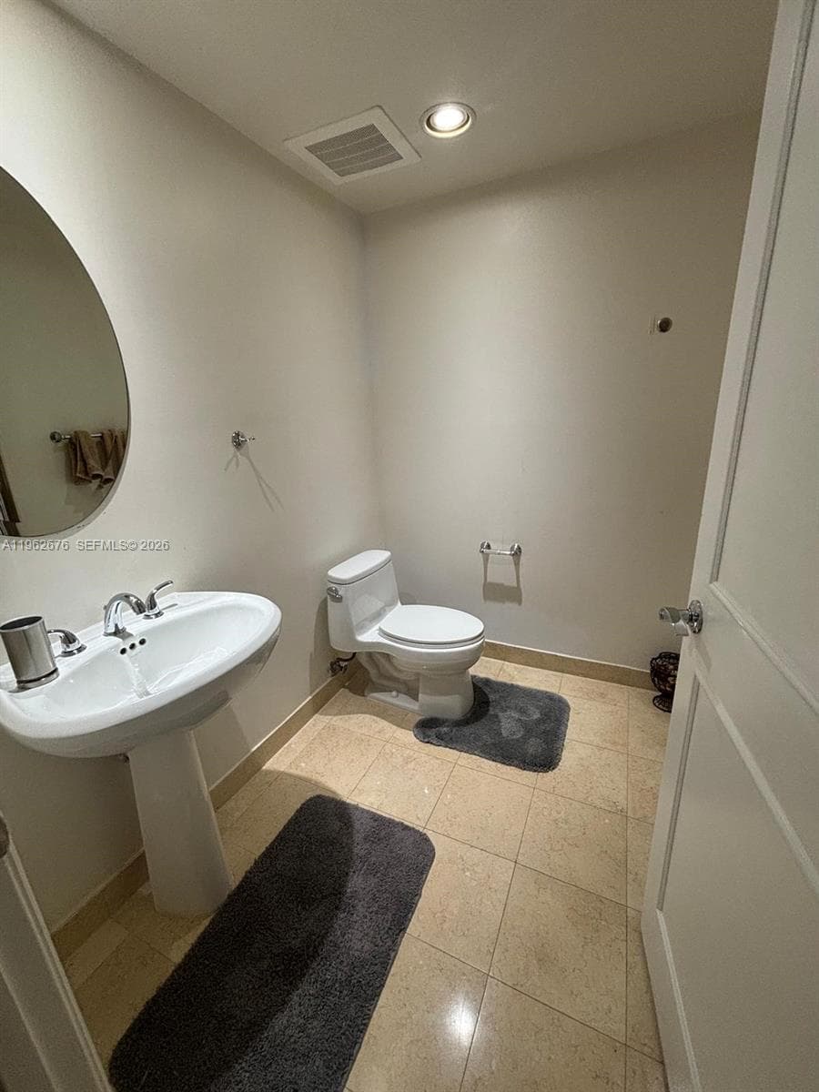 1830 S OCEAN DR 2004 photo 16