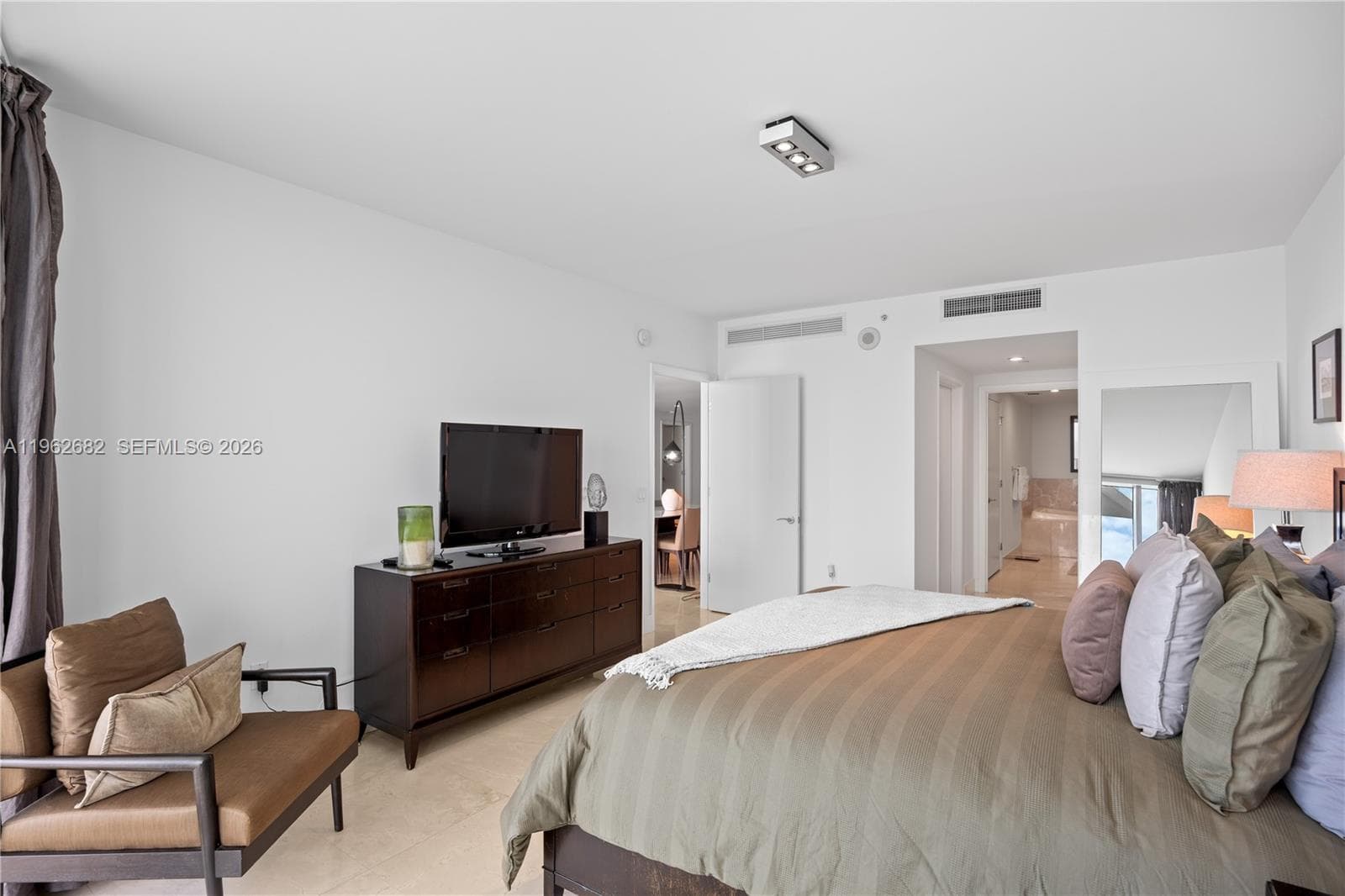 17001 Collins Ave 3507 photo 12