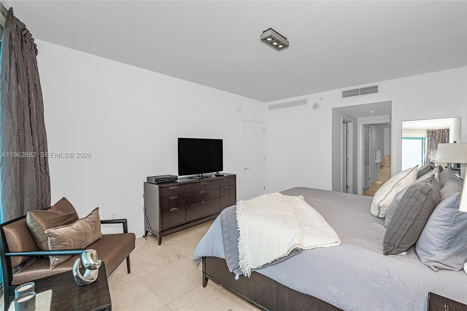 17001 Collins Ave 3507 photo 10