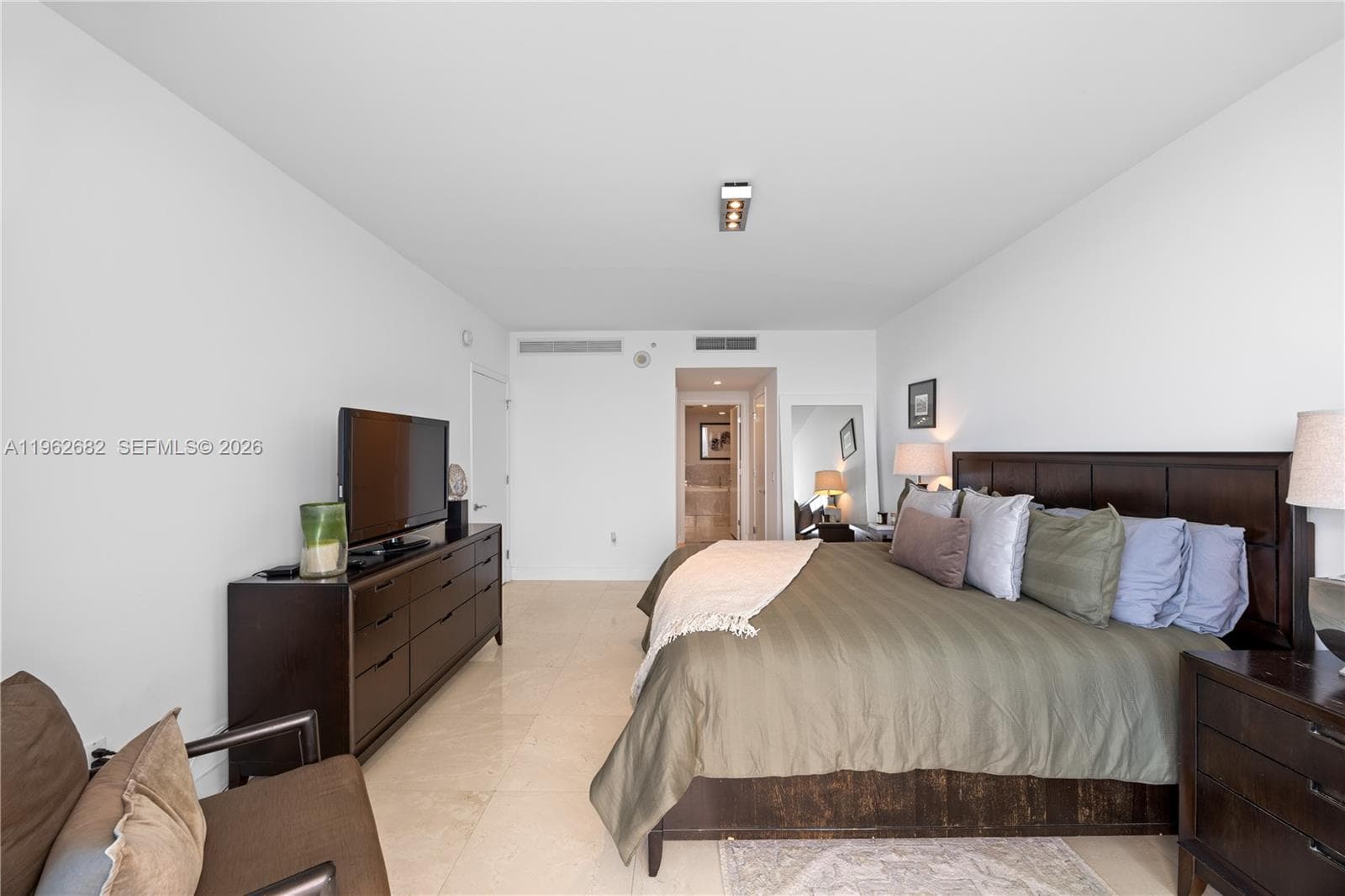 17001 Collins Ave 3507 photo 11
