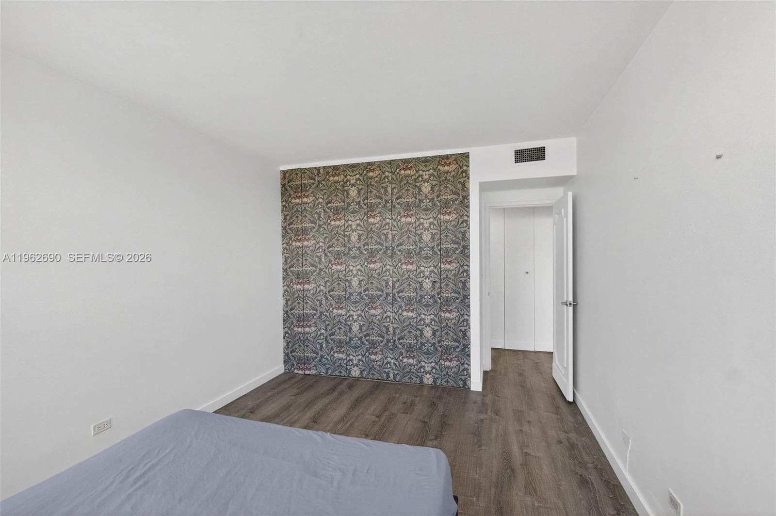 7441 Wayne Avenue 8J photo 17