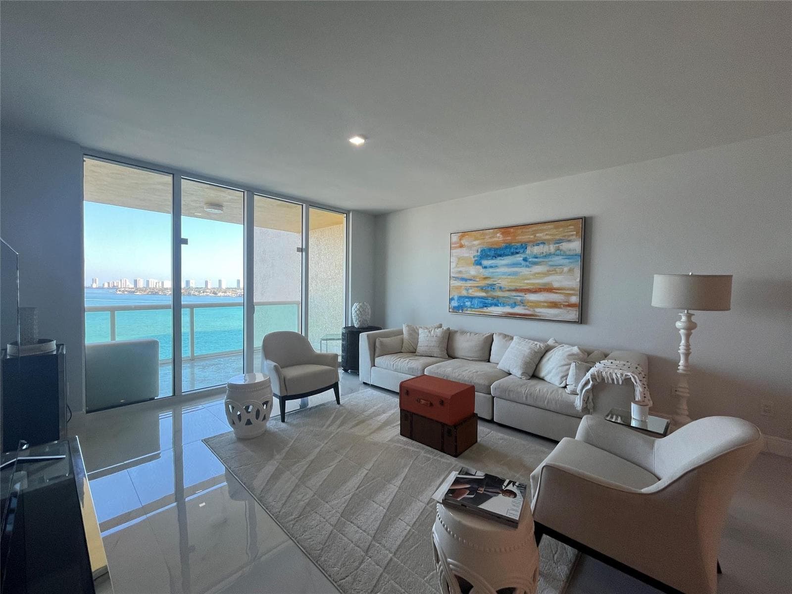 2650 Lake Shore Drive 803 photo 23