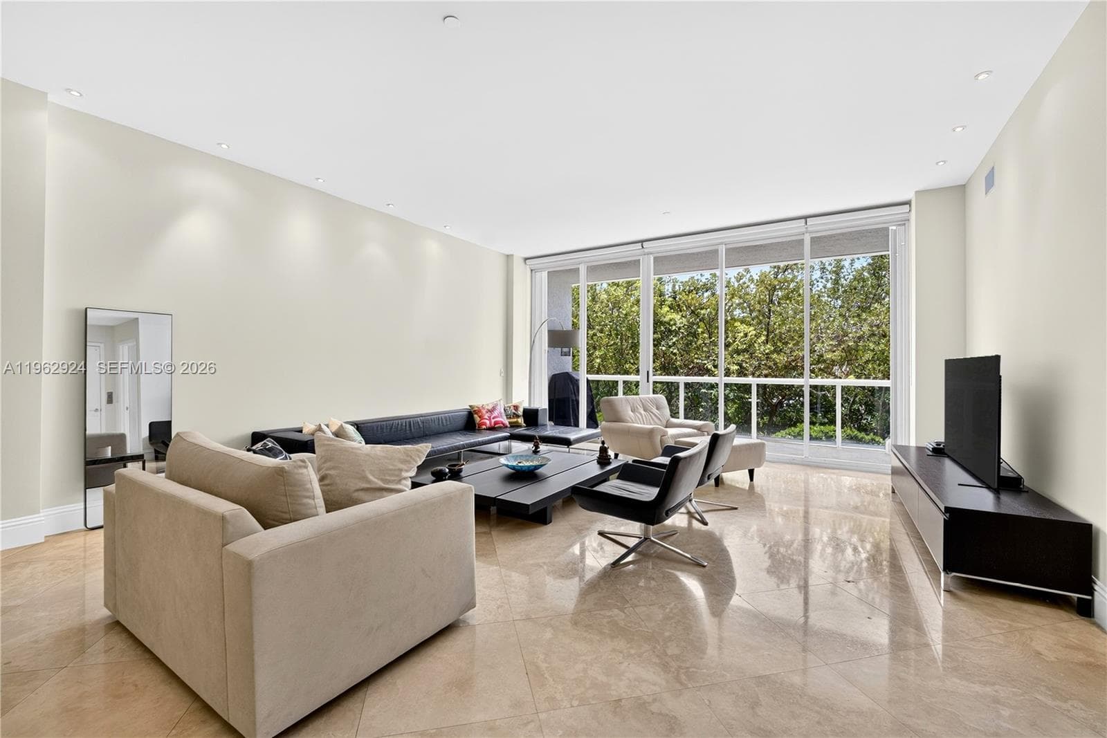 16500 Collins Ave TH-9 photo 17