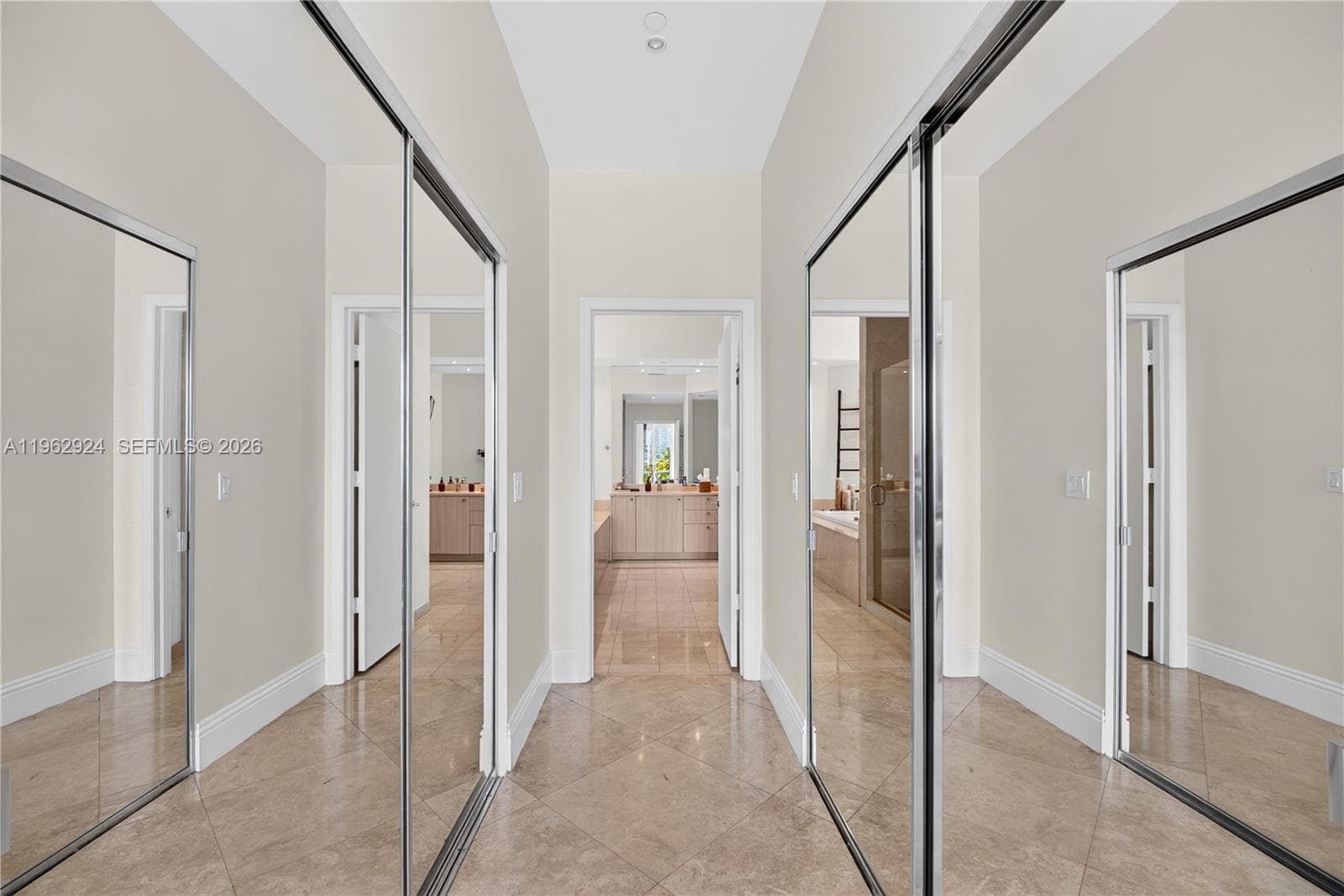 16500 Collins Ave TH-9 photo 20