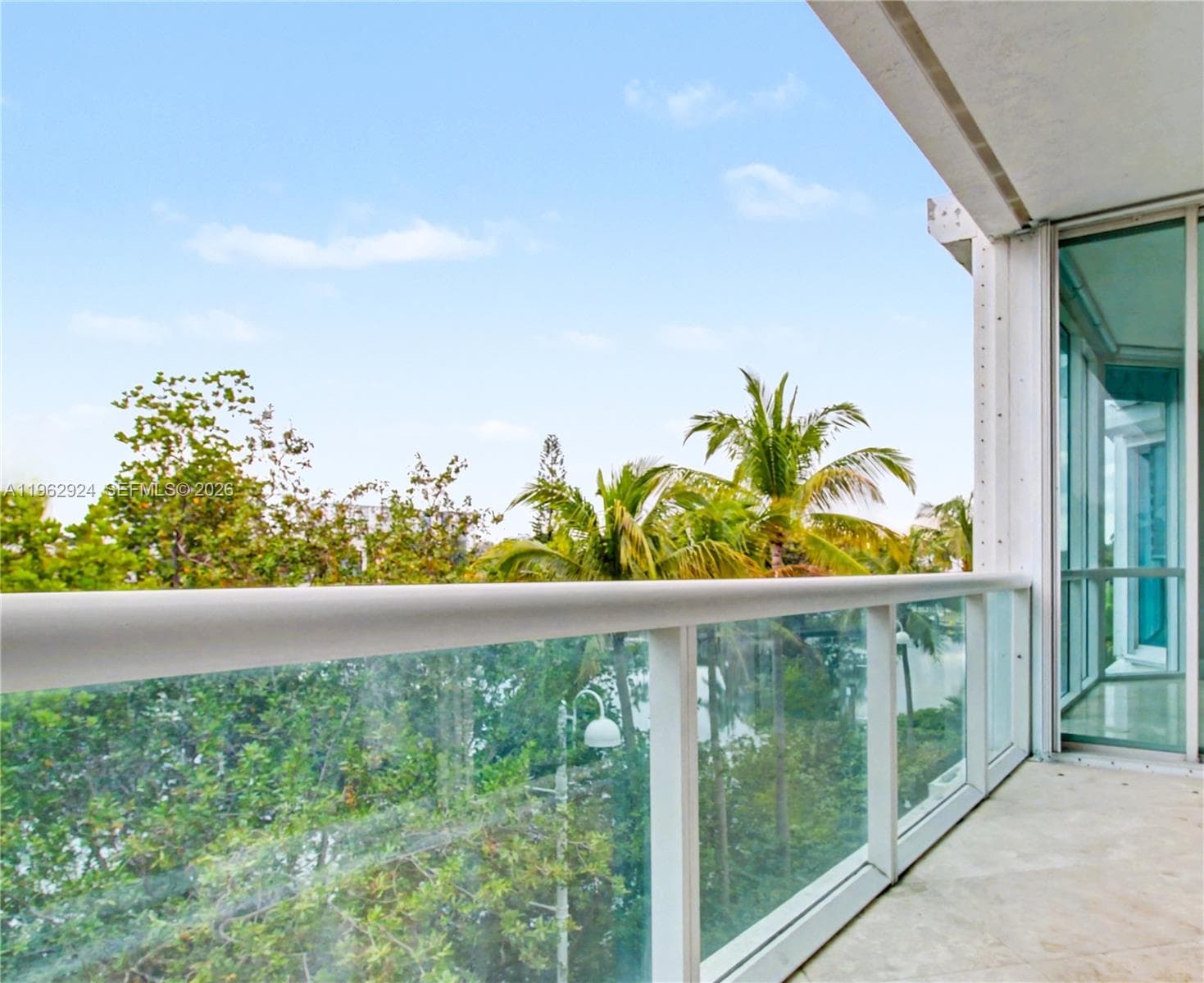 16500 Collins Ave TH-9 photo 8