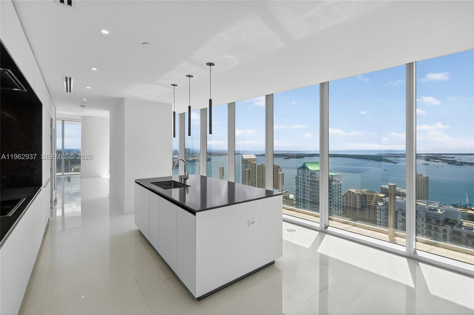 300 Biscayne Blvd Way 4901E photo 17