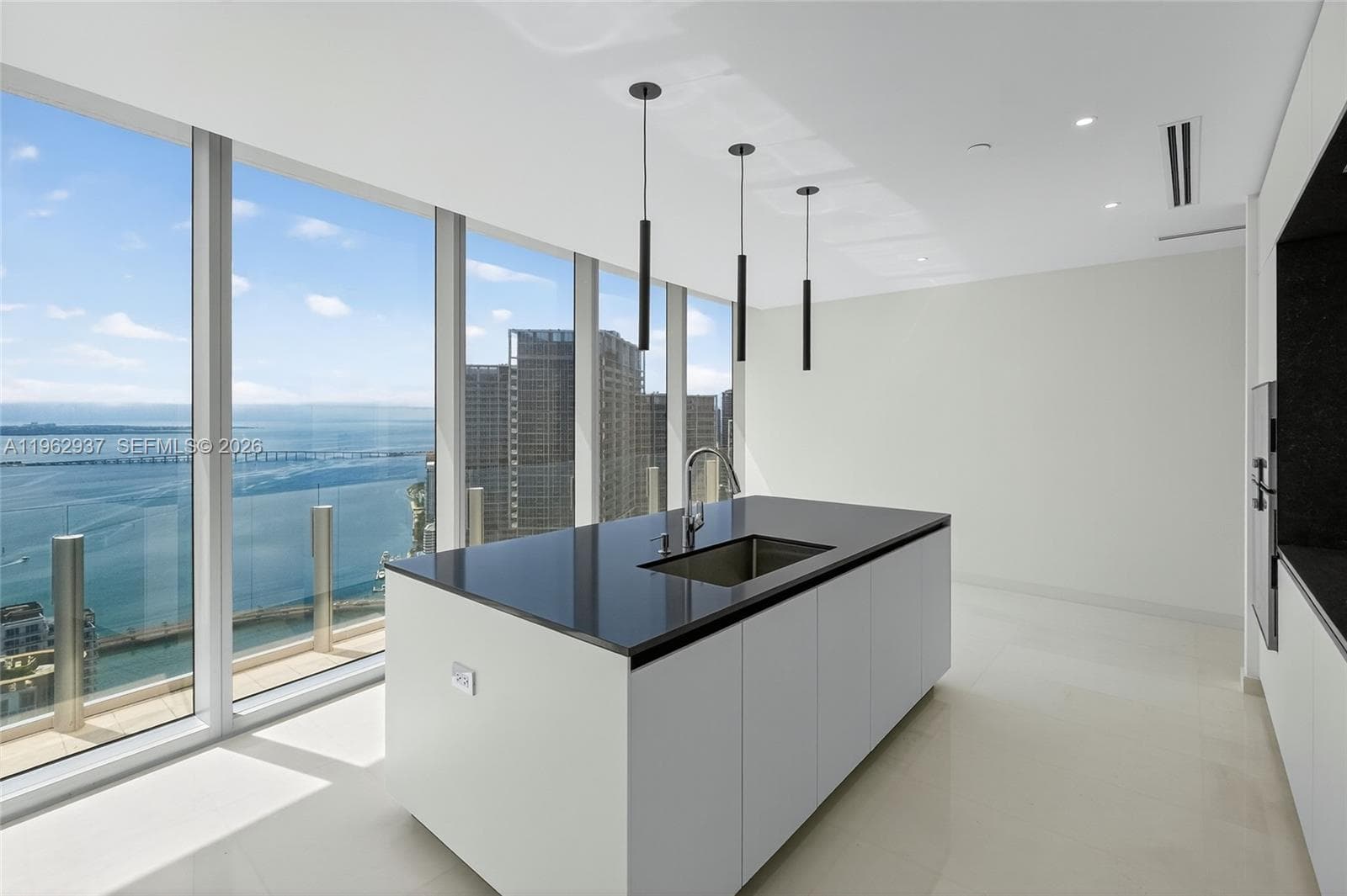 300 Biscayne Blvd Way 4901E photo 15