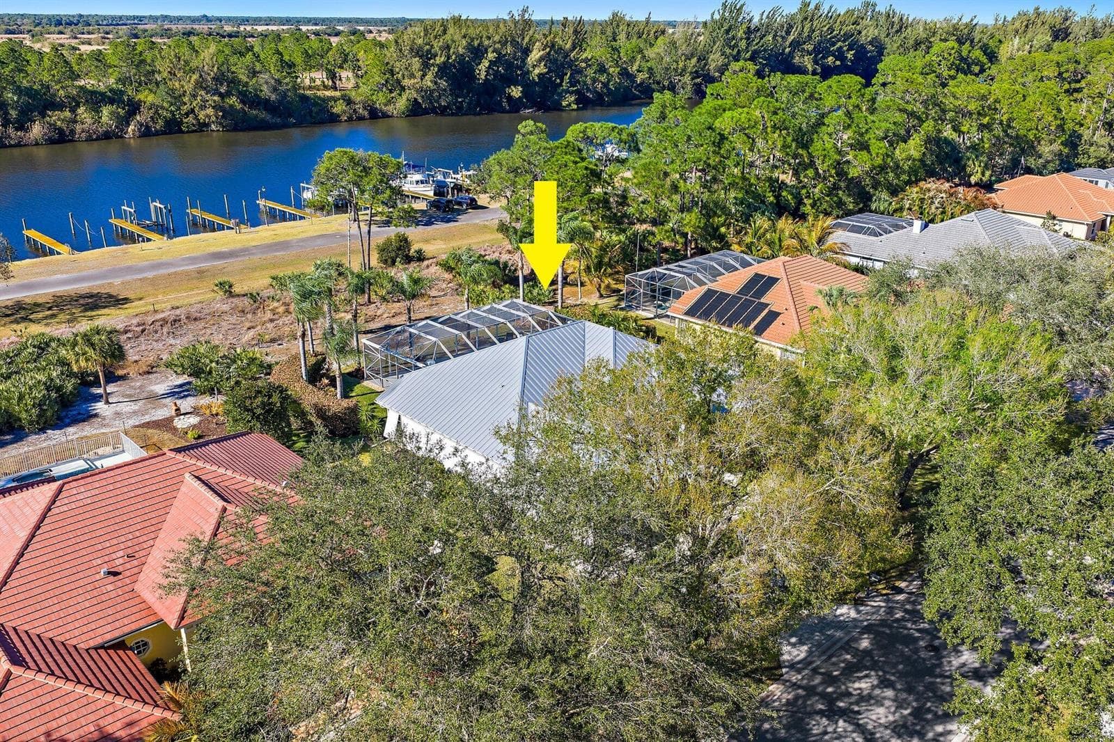 8888 SW Fishermans Wharf Drive photo 9