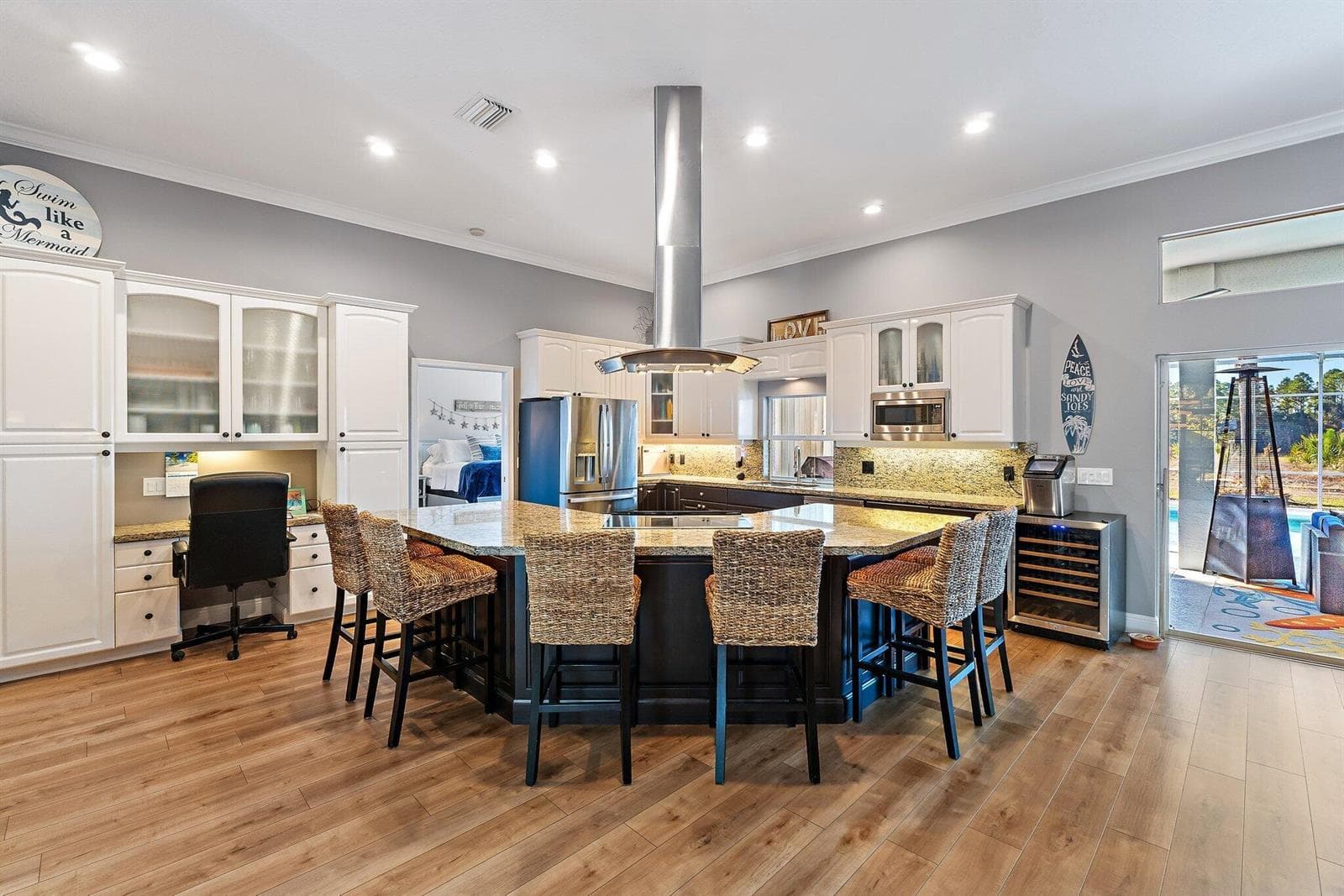 8888 SW Fishermans Wharf Drive photo 21