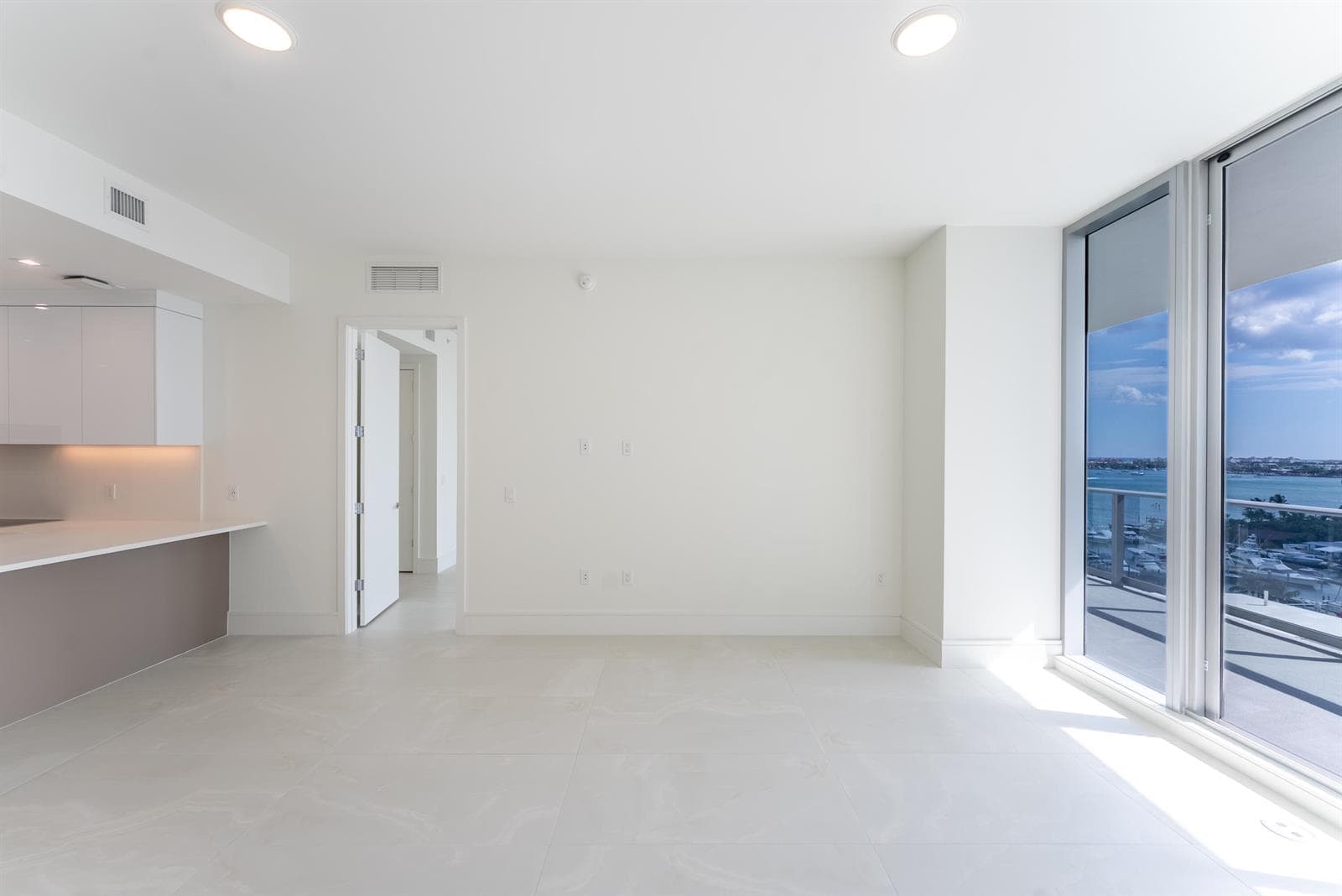 220 Lake Shore Drive 1011 photo 13