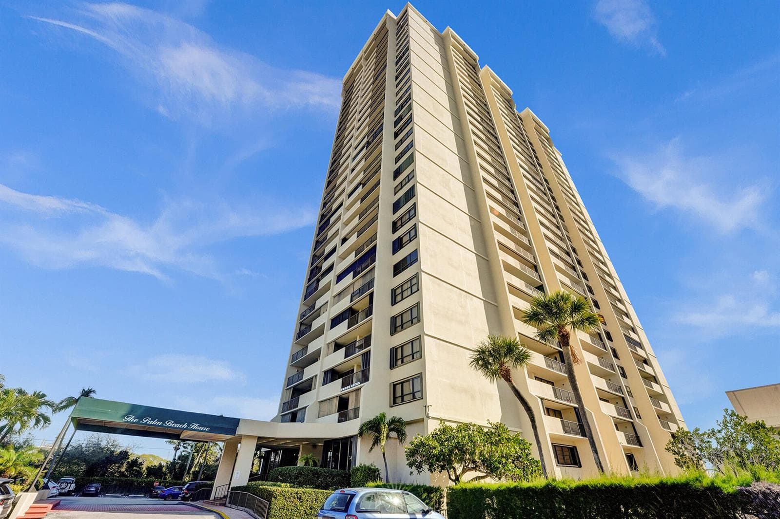 5600 N Flagler Drive 805 photo 3