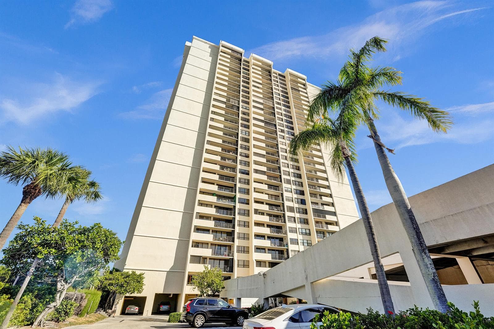 5600 N Flagler Drive 805 photo 1