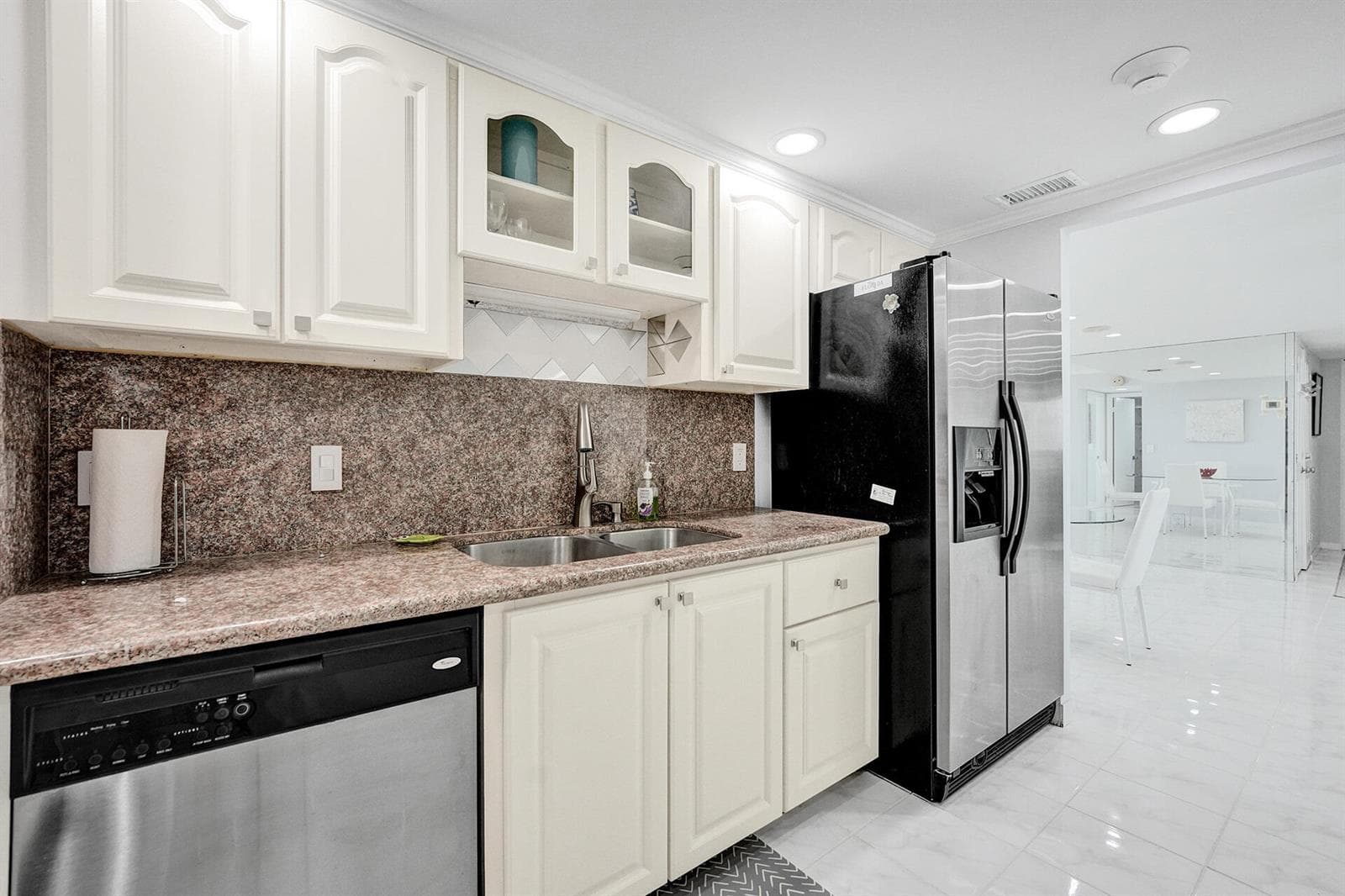 5600 N Flagler Drive 805 photo 11
