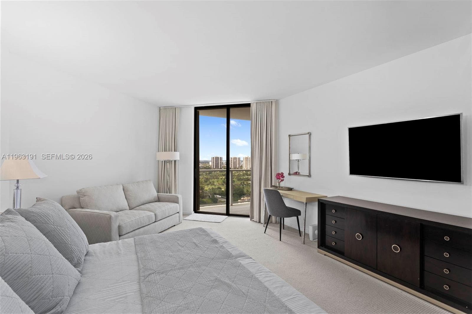 19500 Turnberry Way 20-C photo 17