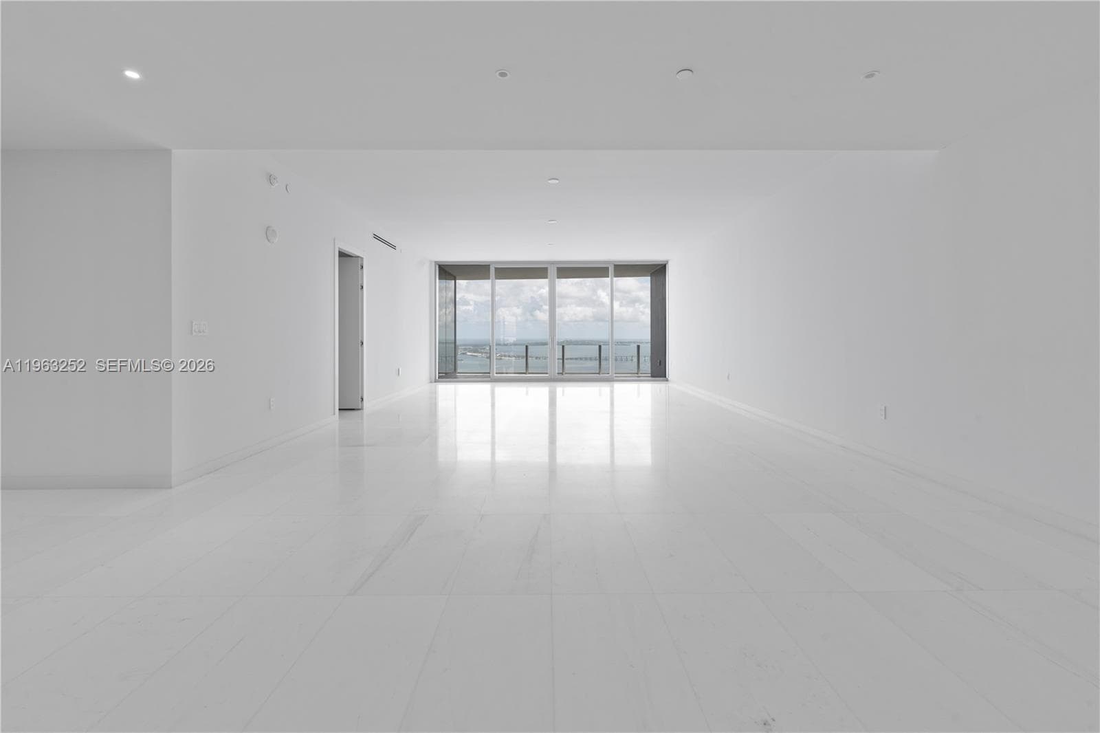 300 Biscayne Blvd Way 4404 photo 12