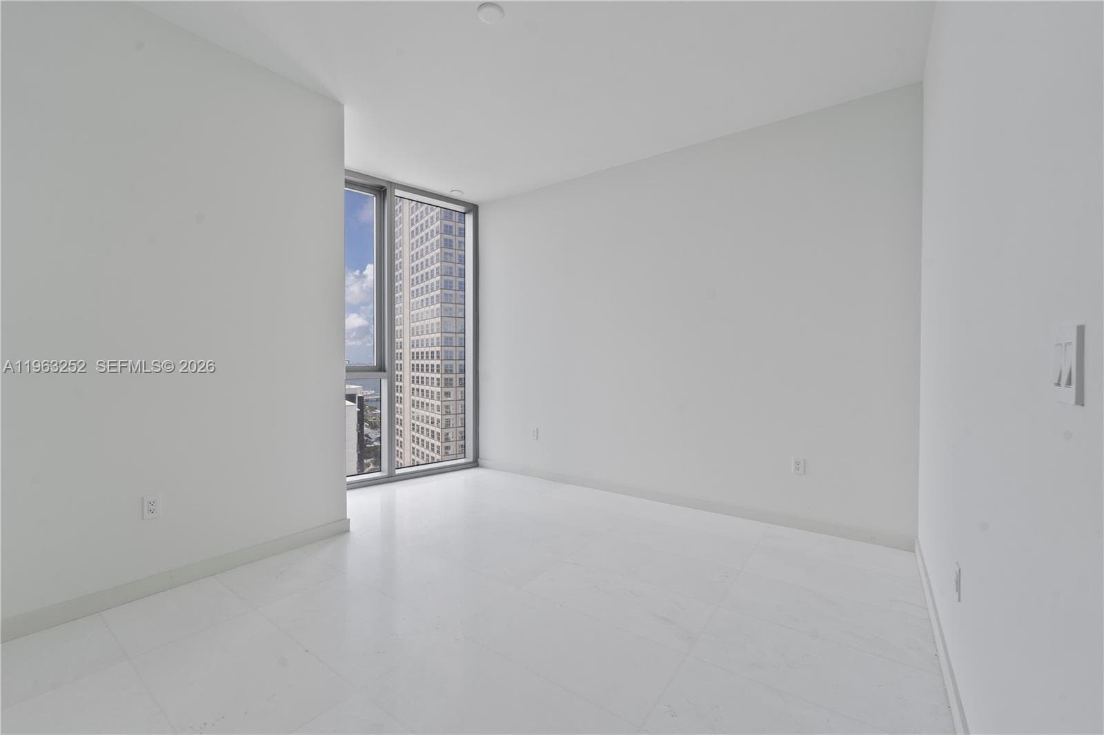 300 Biscayne Blvd Way 4404 photo 24