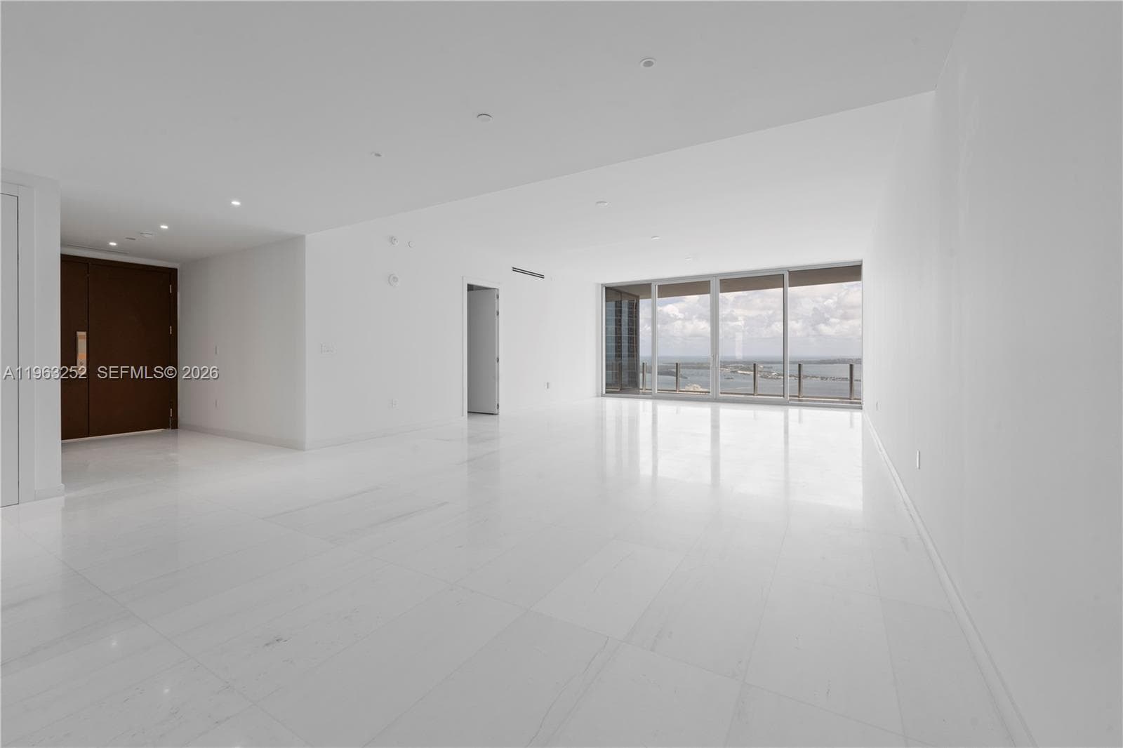 300 Biscayne Blvd Way 4404 photo 11