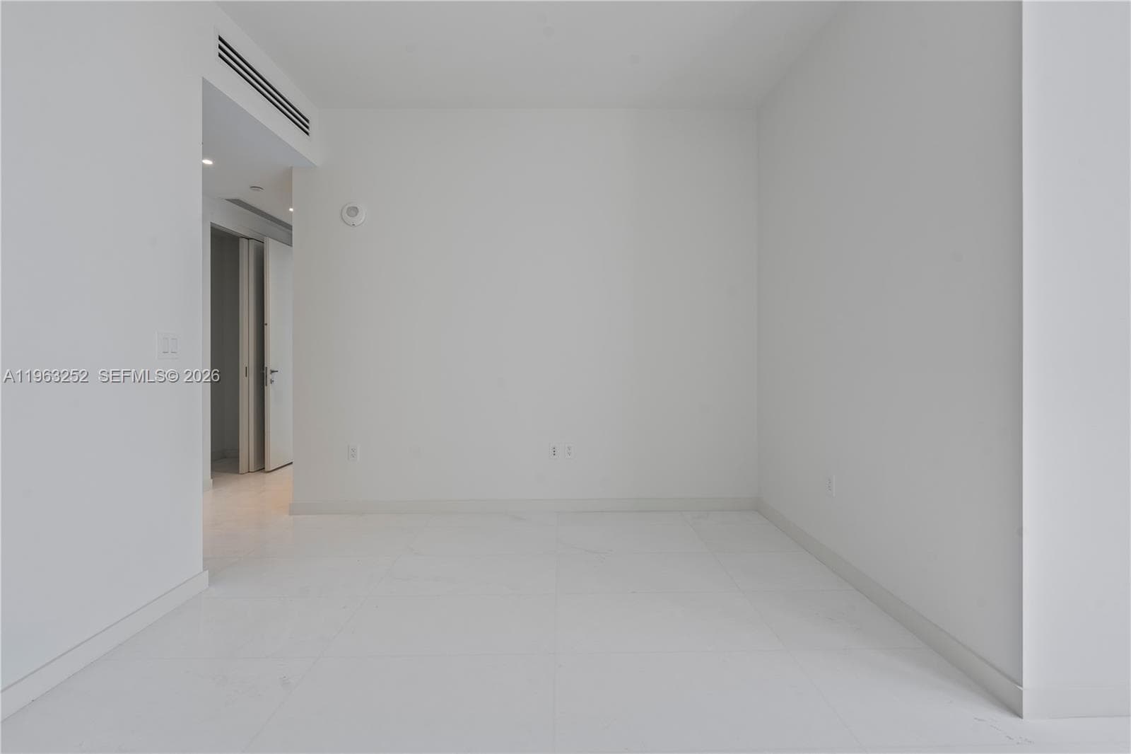 300 Biscayne Blvd Way 4404 photo 25