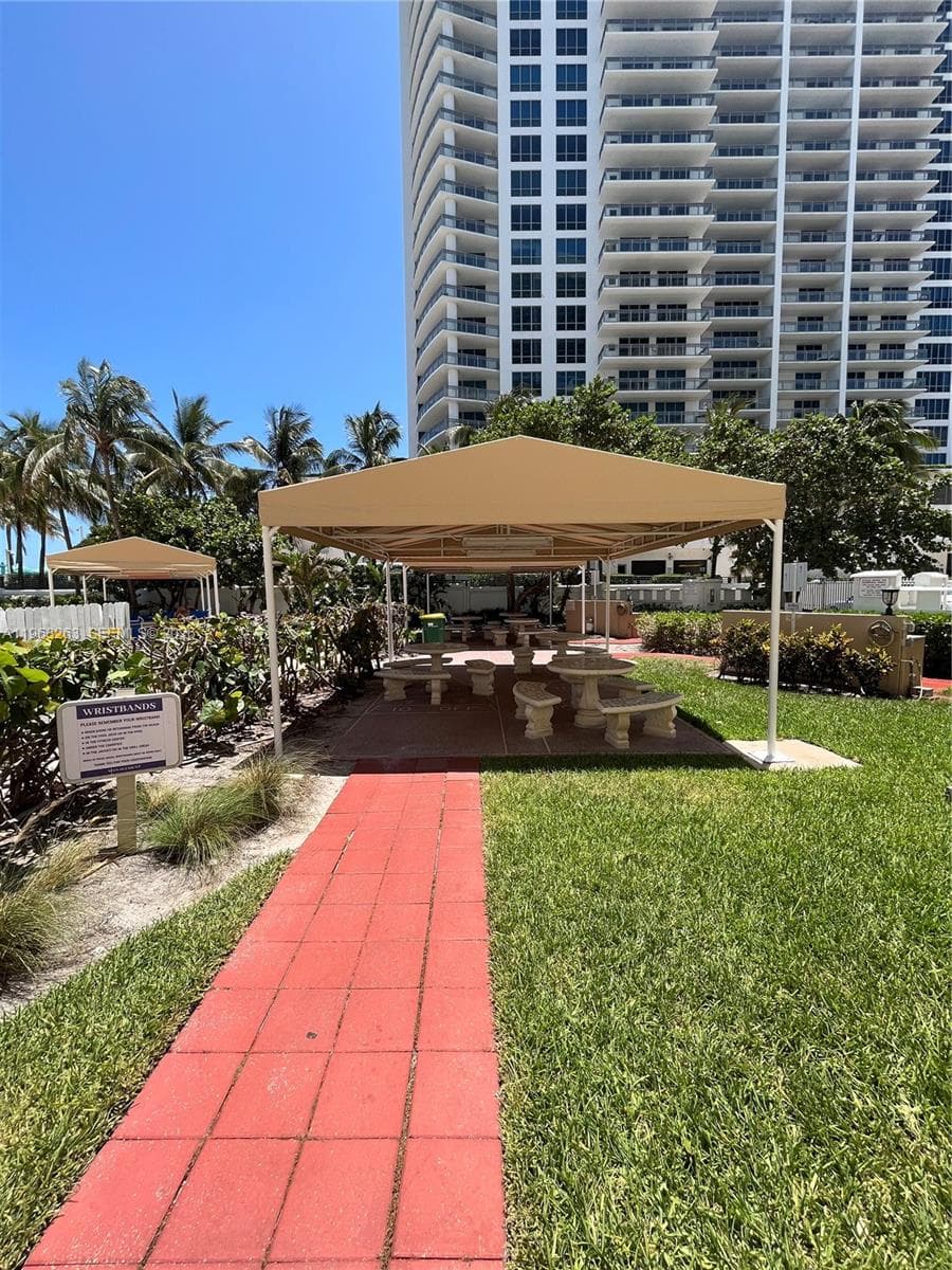 3505 S Ocean Dr 502 photo 20