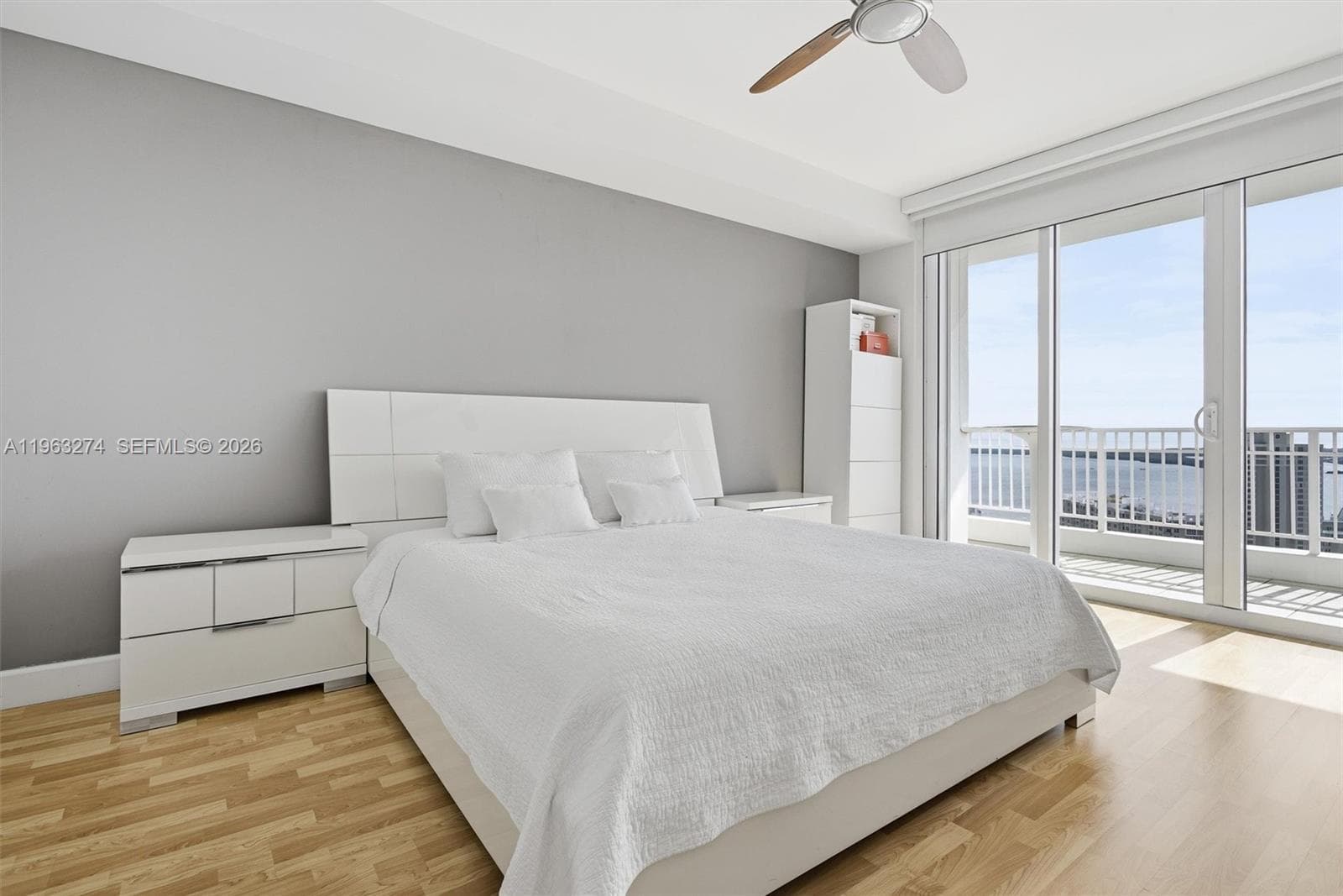 801 Brickell Key Blvd 3209 photo 10